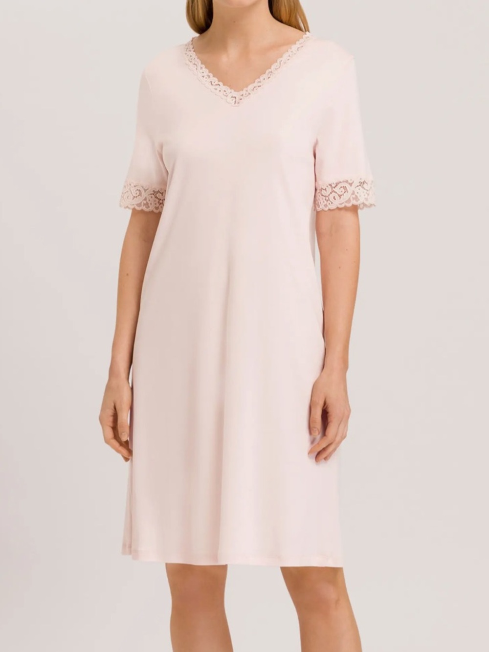 Hanro Moments Short Sleeve V-Neck Cotton Nightgown in Crystal Pink
